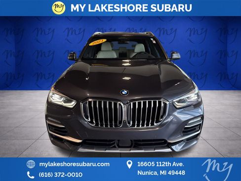 Used 2021 BMW X5 xDrive40i w/ Premium Package AWD/4WD image 2