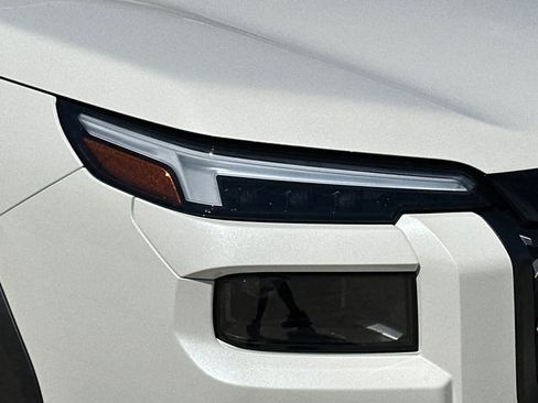 New 2026 Subaru Outback Premium w/ Premium/Limited Package AWD/4WD image 31