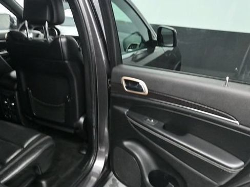 Used 2014 Jeep Grand Cherokee Limited AWD/4WD image 10