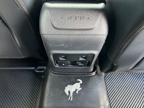 Used 2024 Ford Bronco Wildtrak AWD/4WD image 19