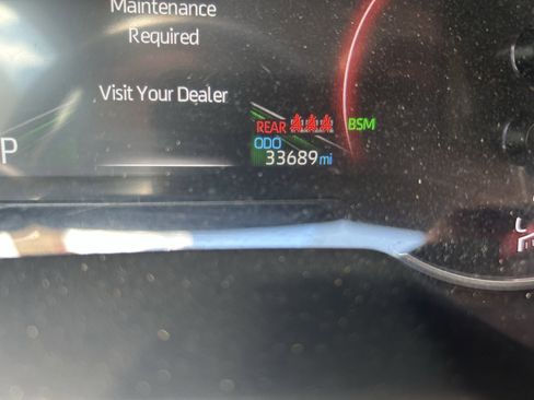 Used 2025 Toyota RAV4 XLE AWD/4WD image 25