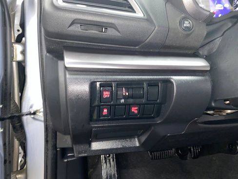 Used 2019 Subaru Crosstrek 2.0i Limited w/ Popular Package #2 image 27