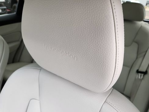 Used 2019 Volvo XC60 T5 Inscription FWD image 14