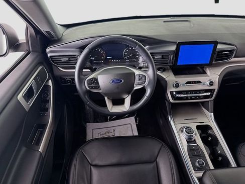 Used 2023 Ford Explorer XLT w/ Equipment Group 202A image 20