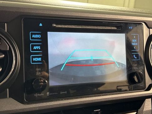 Used 2016 Toyota Tacoma TRD Off-Road w/ Towing Package image 30