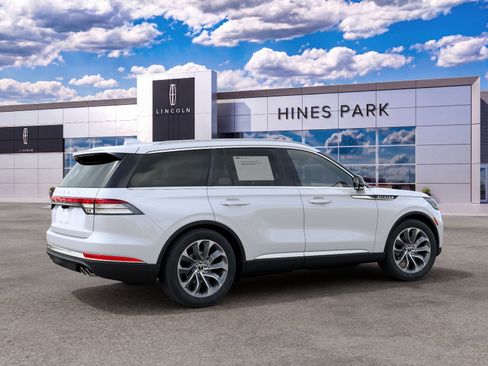 New 2027 Lincoln Aviator Reserve RWD image 6