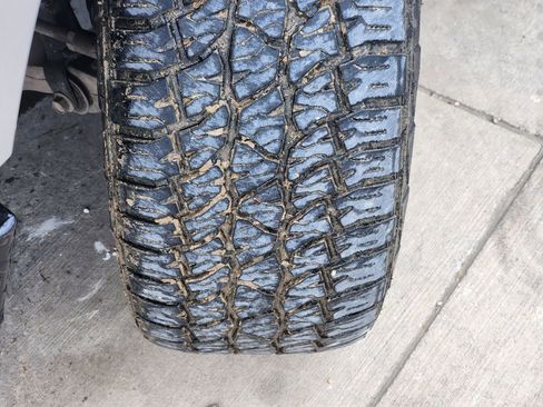 Used 2020 RAM 1500 Laramie image 12