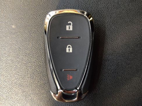 Used 2023 Chevrolet Equinox LS w/ LS Convenience Package image 27