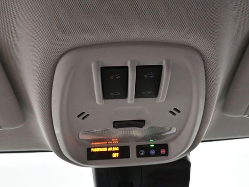 Used 2025 Chevrolet Trax ACTIV w/ Sunroof Package FWD image 27