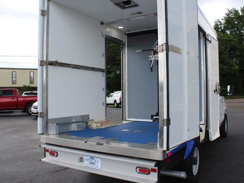 Used 2023 Ford E-350 and Econoline 350 Super Duty w/ Power Windows & Locks Group RWD image 21