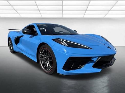 Used 2023 Chevrolet Corvette Stingray Coupe w/ 1LT image 8