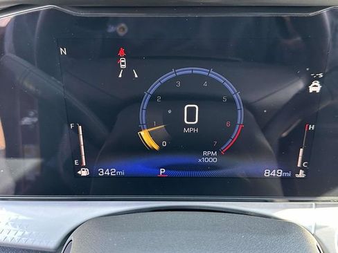 Used 2026 Chevrolet Trax LT w/ LT Convenience Package image 14