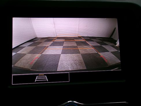 Used 2023 Chevrolet Equinox LT image 5