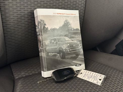 Used 2022 Ford F250 XLT w/ XLT Premium Package image 39