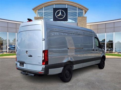 New 2025 Mercedes-Benz Sprinter 2500 image 4