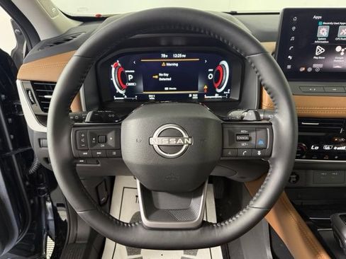 Used 2026 Nissan Rogue Platinum w/ Platinum Premium Package AWD/4WD image 41