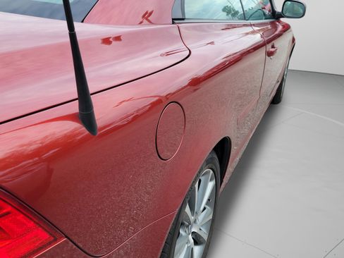 Used 2013 Volvo C70 T5 image 19