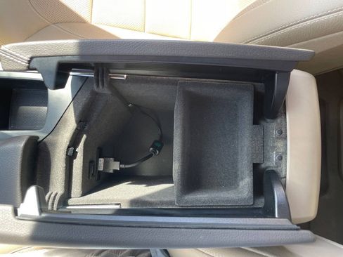 Used 2016 Mercedes-Benz GL 550 4MATIC image 35