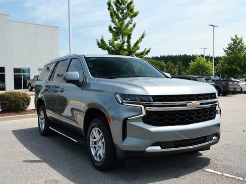 Used 2023 Chevrolet Tahoe LS RWD image 3