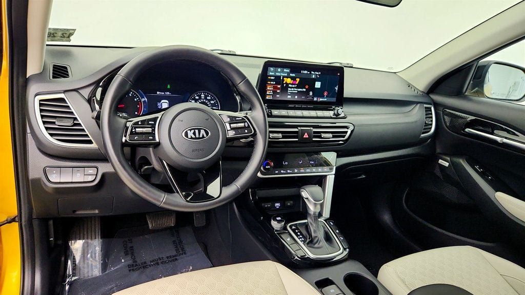 Used 2021 Kia Seltos SX AWD/4WD image 12