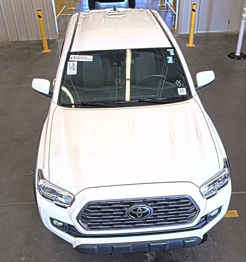 Used 2022 Toyota Tacoma TRD Off-Road RWD image 6