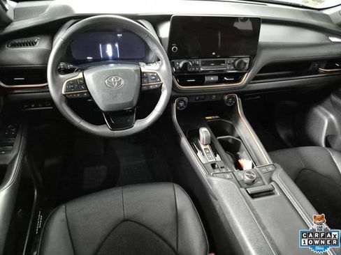 Certified 2024 Toyota Grand Highlander AWD Hybrid image 10