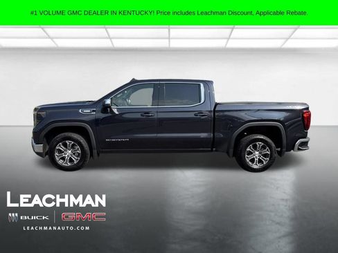 Used 2023 GMC Sierra 1500 SLE AWD/4WD image 2