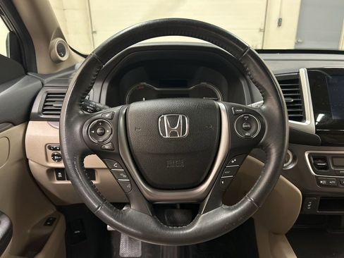 Used 2017 Honda Pilot EX-L image 19