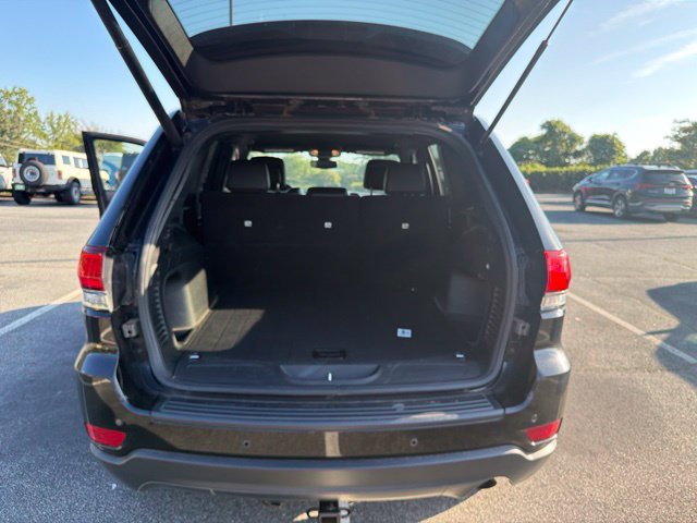 Used 2022 Jeep Grand Cherokee Laredo X AWD/4WD image 16