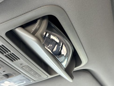 Used 2015 Honda Odyssey EX-L image 35
