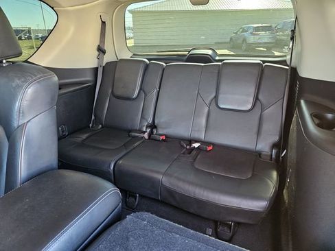 Used 2019 Nissan Armada Platinum w/ Captain's Chairs Package image 17