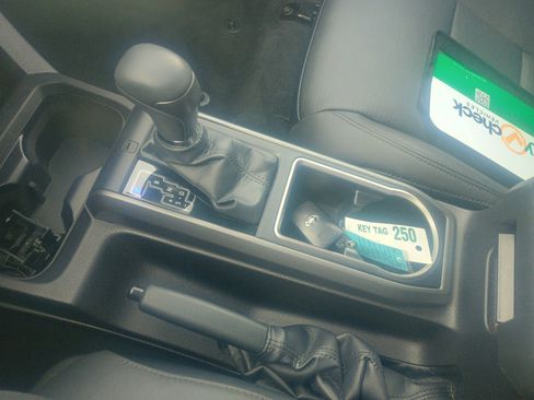 Used 2023 Toyota Tacoma TRD Off-Road image 26