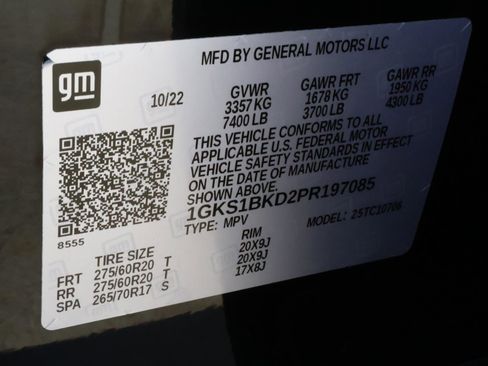 Used 2023 GMC Yukon SLT w/ SLT Luxury Package RWD image 23