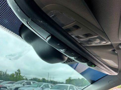 Used 2021 Honda Accord Touring image 29