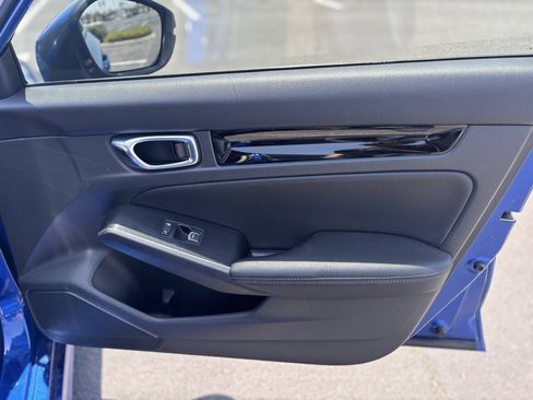 Used 2022 Honda Civic Touring image 24