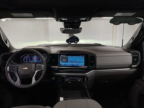 Certified 2025 Chevrolet Silverado 2500 LTZ w/ LTZ Premium Package AWD/4WD image 21