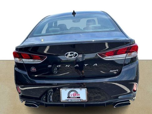Used 2019 Hyundai Sonata Sport w/ Tech Package 03 FWD image 5