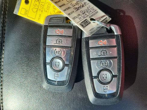 Used 2021 Ford Explorer XLT w/ Equipment Group 202A image 32