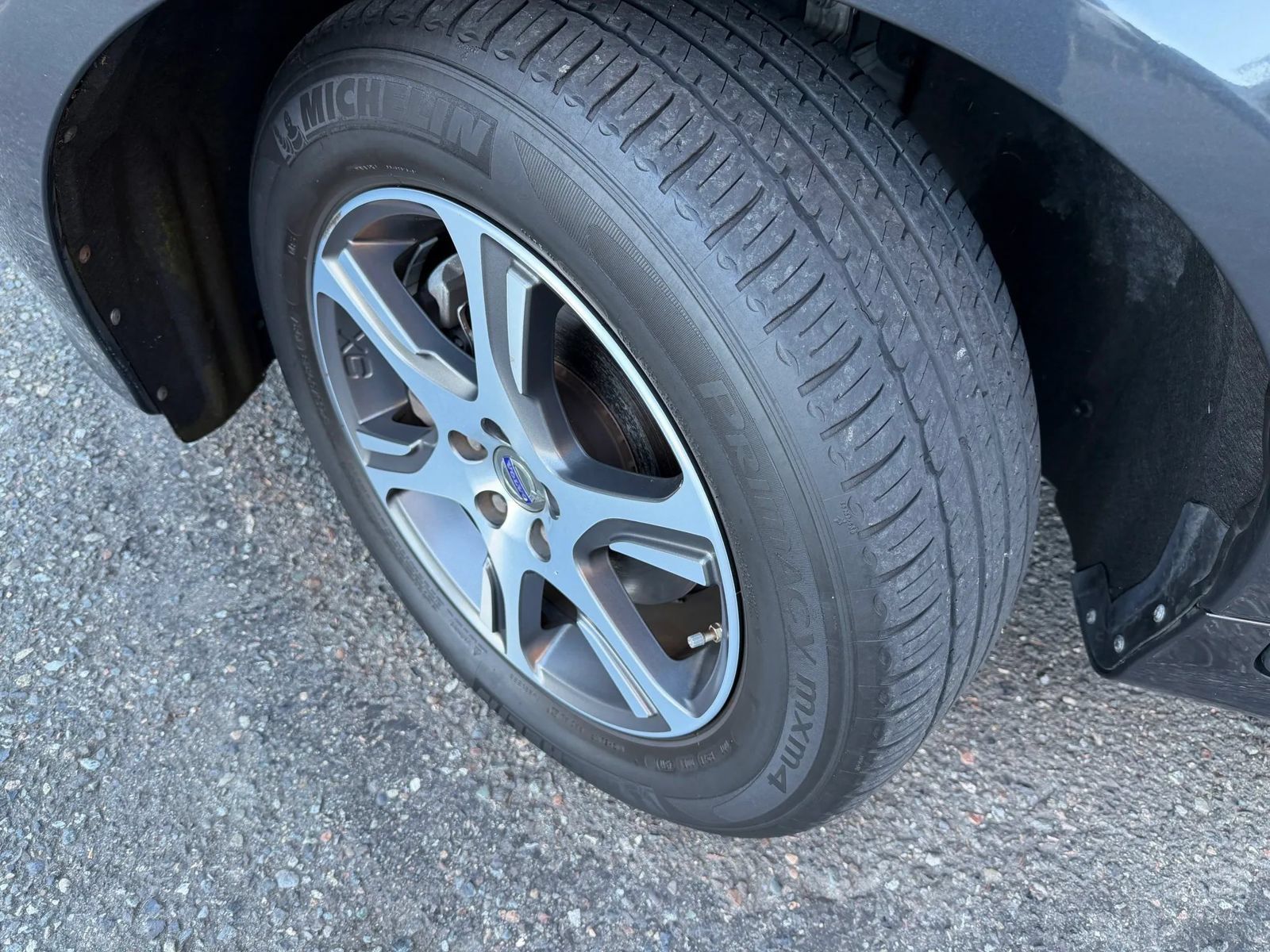 Used 2015 Volvo XC60 T6 Platinum AWD/4WD image 22
