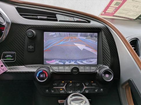 Used 2015 Chevrolet Corvette Z06 w/ 3LZ Preferred Equipment Group image 13