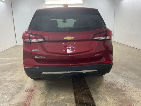 Used 2024 Chevrolet Equinox LT AWD/4WD image 5