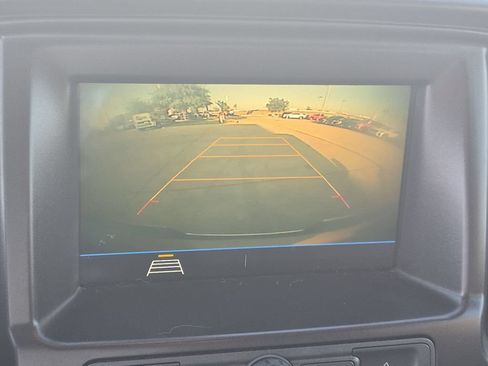 Used 2019 Chevrolet Colorado W/T w/ WT Convenience Package RWD image 17