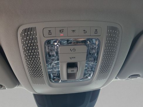 Certified 2026 Mercedes-Benz GLS 450 4MATIC image 31