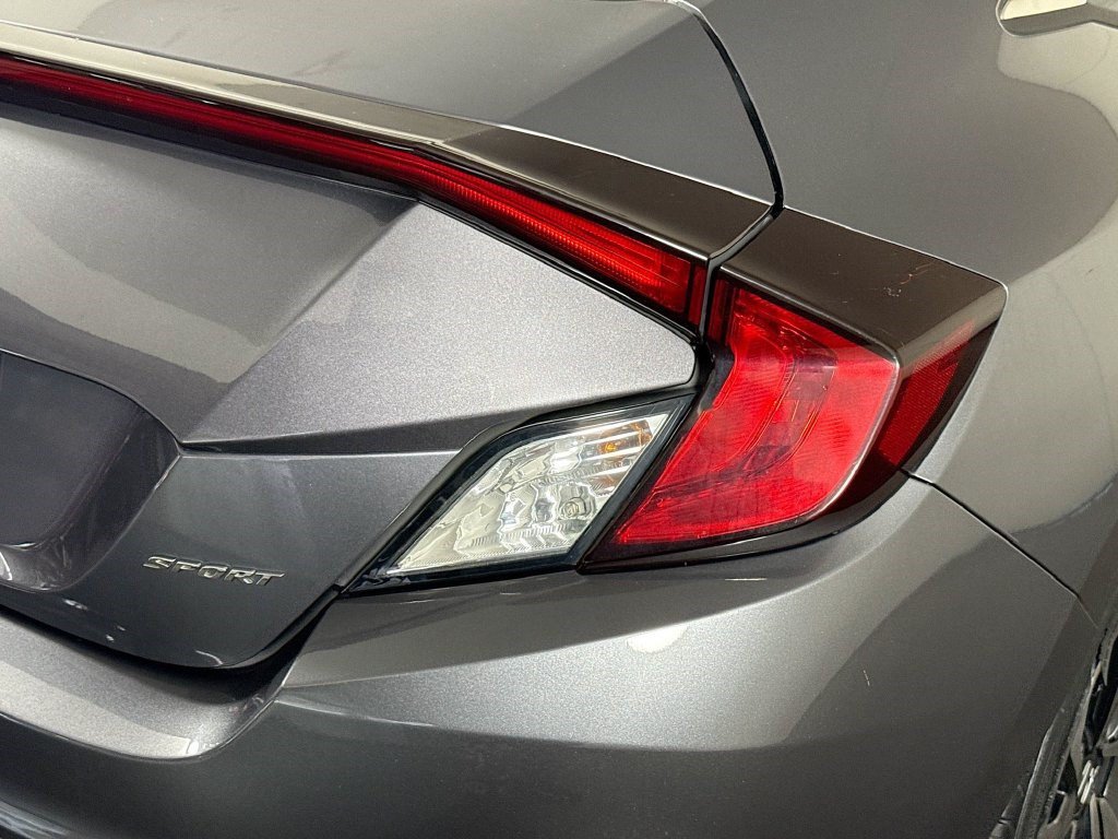 Used 2020 Honda Civic Sport image 31