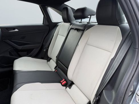 Used 2020 Volkswagen Jetta R-Line w/ R-Line Cold Weather Package image 13