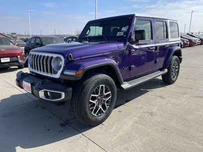 New 2026 Jeep Wrangler Sahara w/ Whitecap Package