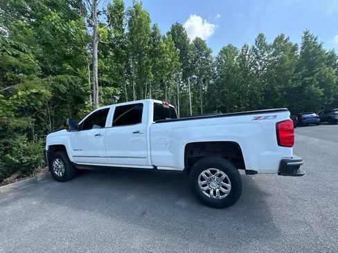 Used 2016 Chevrolet Silverado 2500 LTZ w/ Duramax Plus Package AWD/4WD image 9