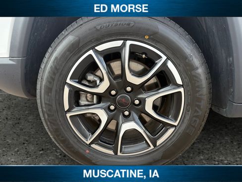 Used 2025 Jeep Compass Trailhawk AWD/4WD image 9