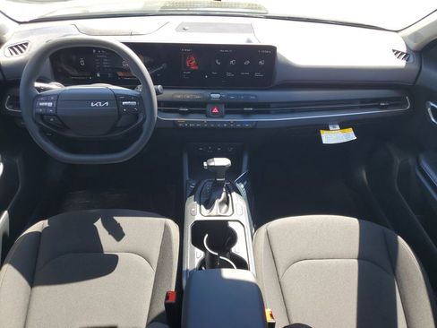 New 2026 Kia K4 LXS image 23