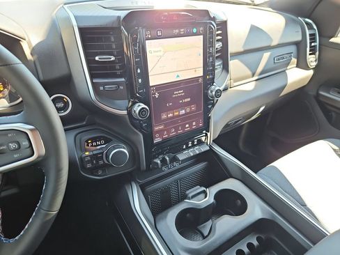 New 2026 RAM 1500 Big Horn AWD/4WD image 19